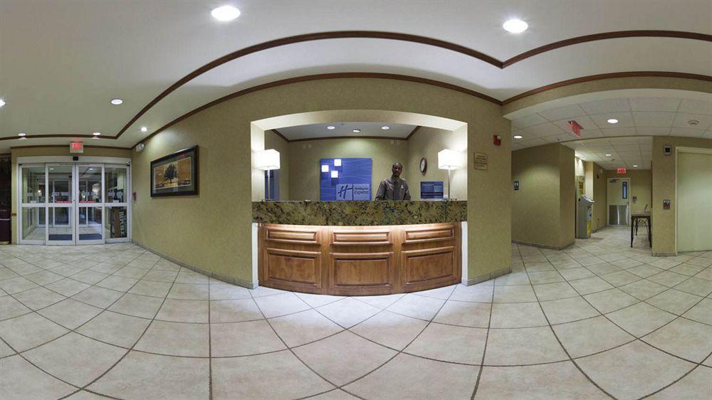 Holiday Inn Express Peoria North - Glendale By Ihg Екстер'єр фото