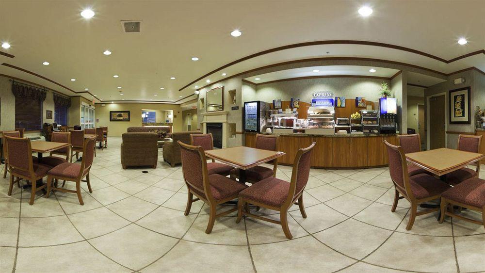 Holiday Inn Express Peoria North - Glendale By Ihg Екстер'єр фото