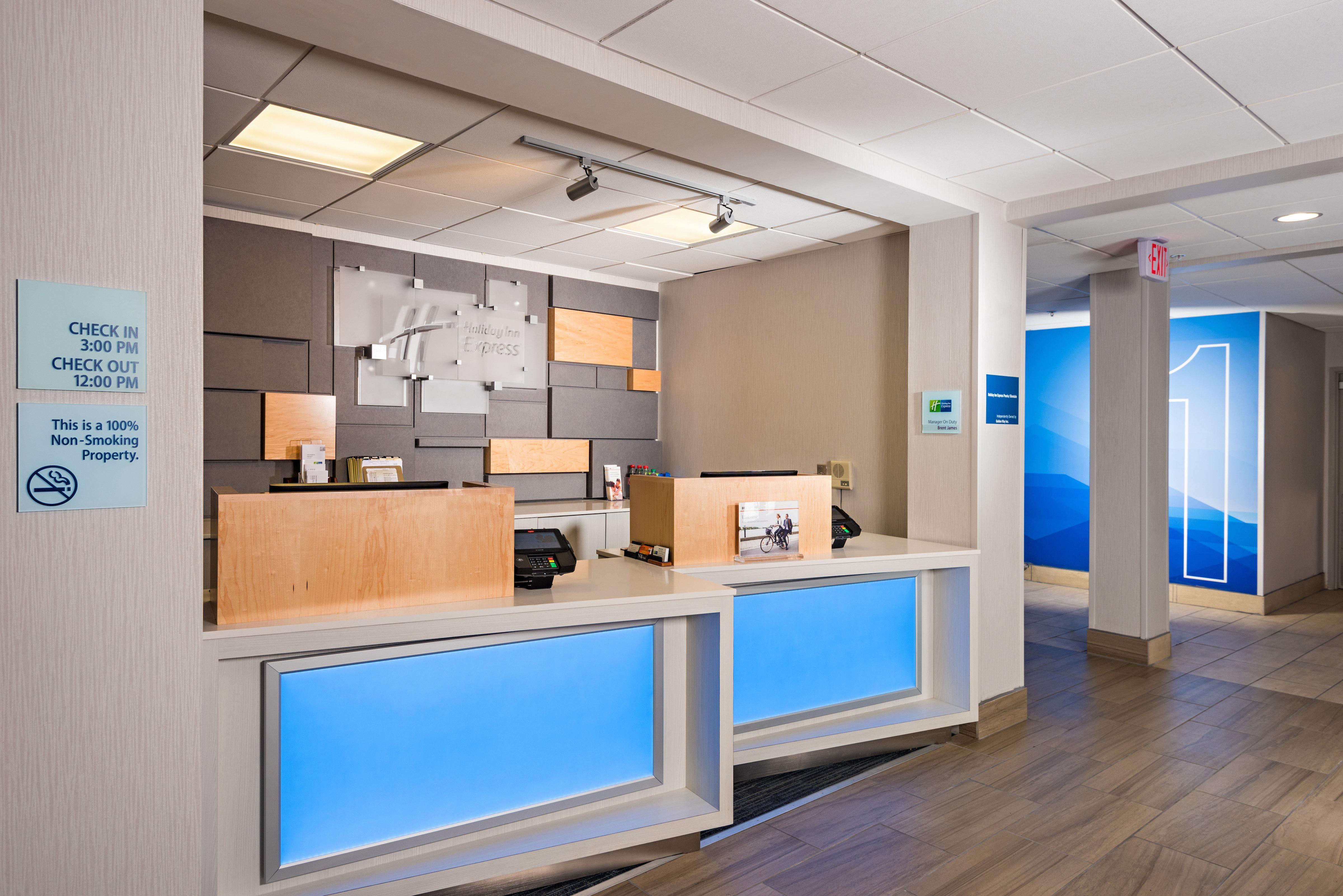 Holiday Inn Express Peoria North - Glendale By Ihg Екстер'єр фото