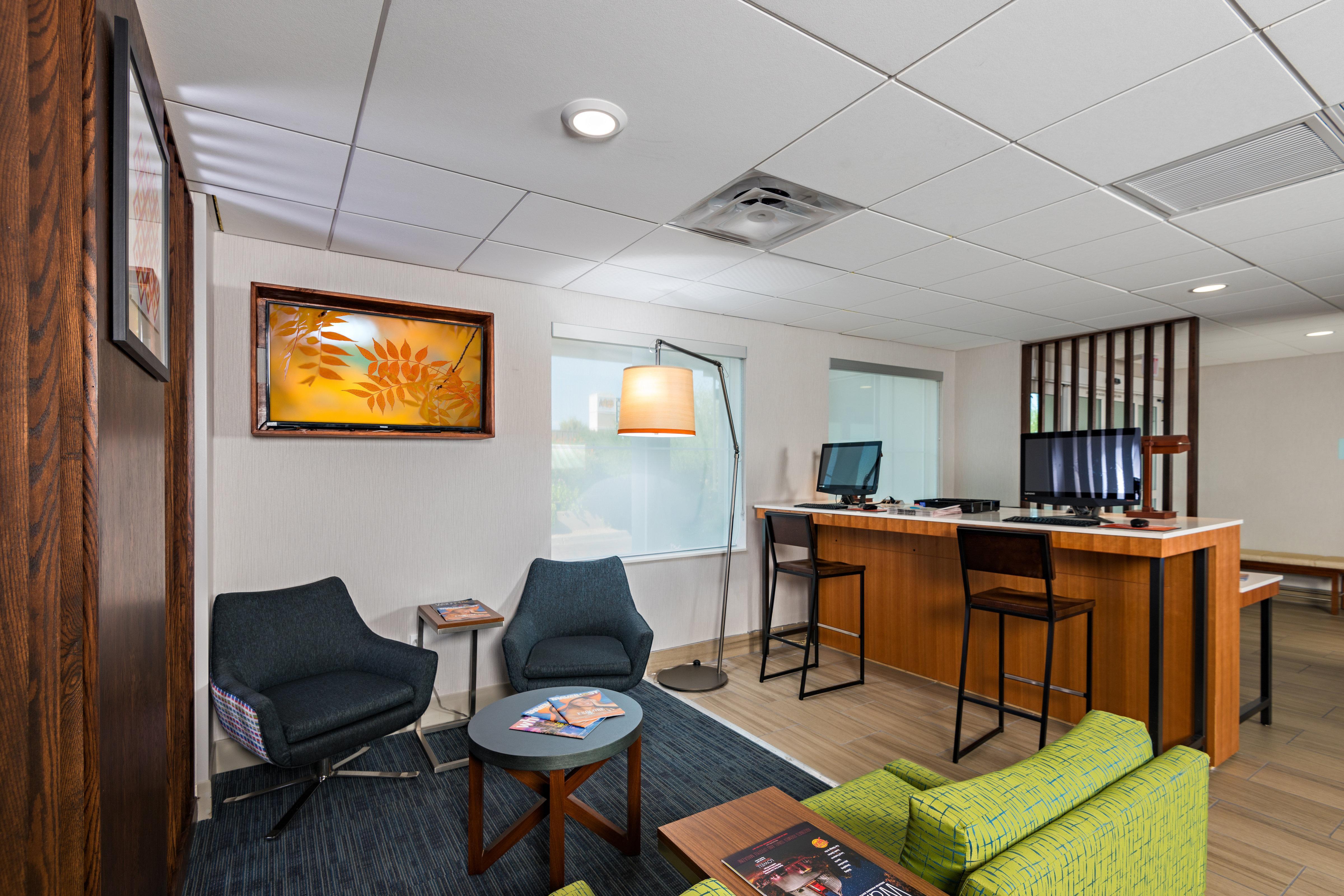 Holiday Inn Express Peoria North - Glendale By Ihg Екстер'єр фото