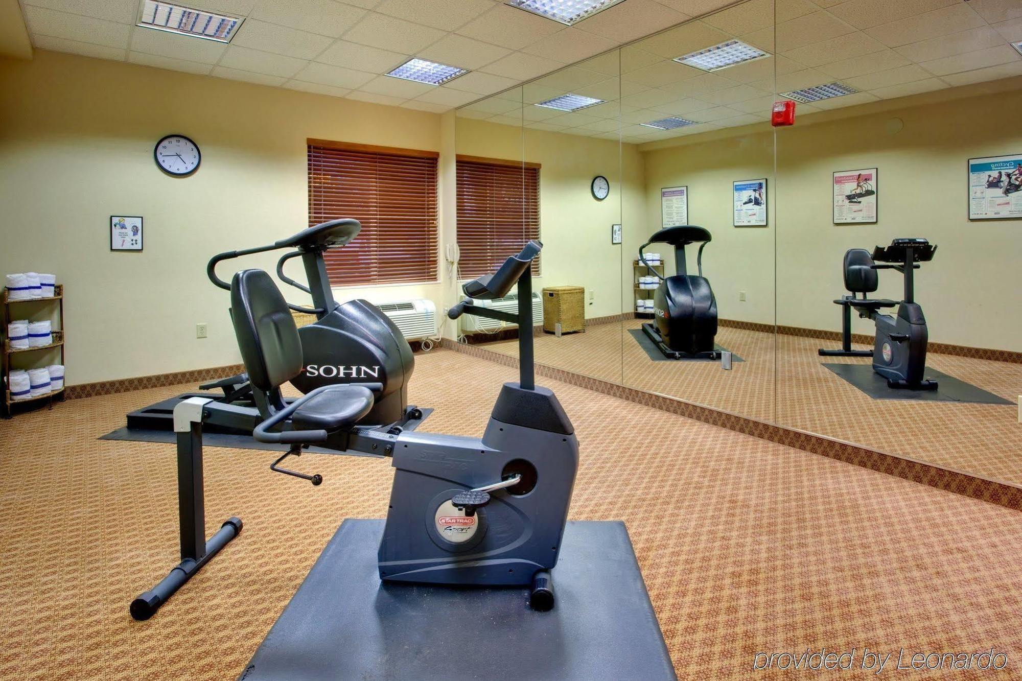 Holiday Inn Express Peoria North - Glendale By Ihg Екстер'єр фото