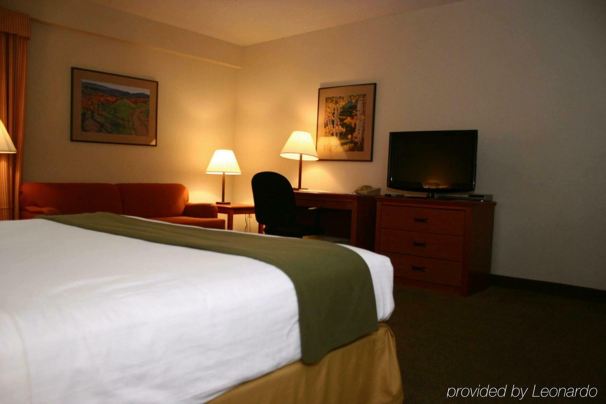 Holiday Inn Express Peoria North - Glendale By Ihg Екстер'єр фото